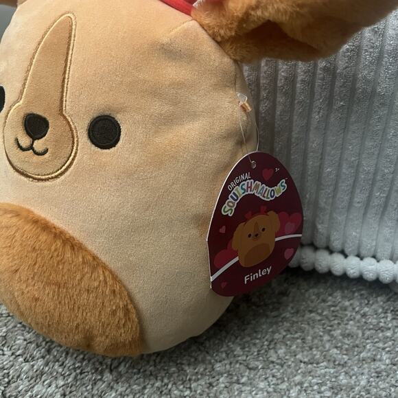 Finley Squishmallow Doll Golden Retriever 8” New with Tags Kelly‎ Toys Dog Toy - Picture 2 of 5